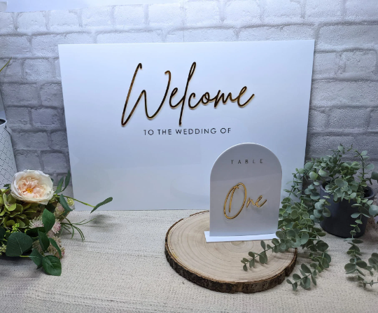 A2 Welcome sign with Acrylic and vinyl lettering ready to personalised. Available in a variety of colours. Beautiful wedding sign
