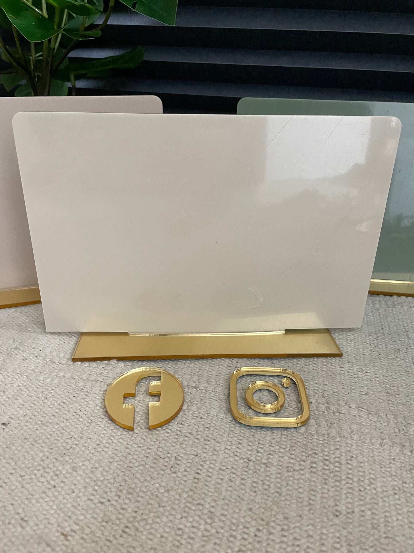 Blank Social Media Sign. Glossy Acrylic Plaque With Gold Stand Base. Includes Facebook And Instagram Icons With Self Adhesive Backing.